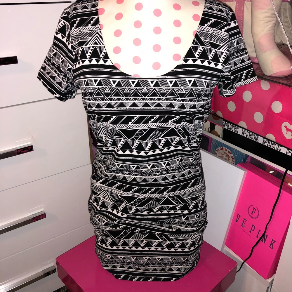 Victoria secret PINK open back dress - Picture 2 of 7